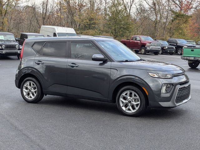 2022 Kia Soul LX