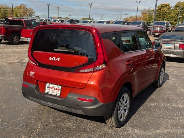 2022 Kia Soul LX