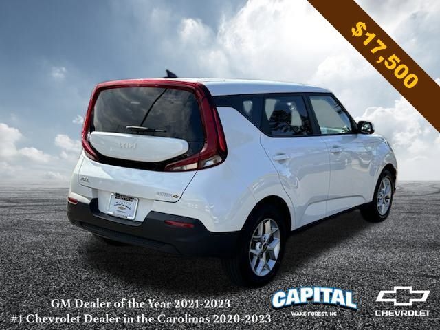 2022 Kia Soul LX