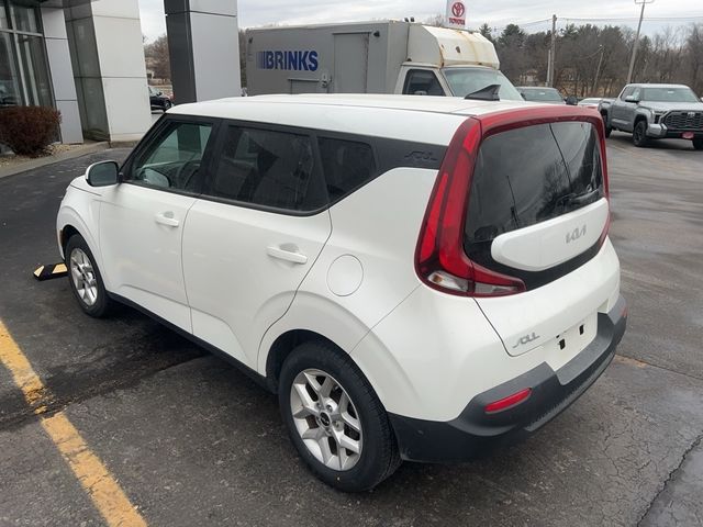 2022 Kia Soul LX