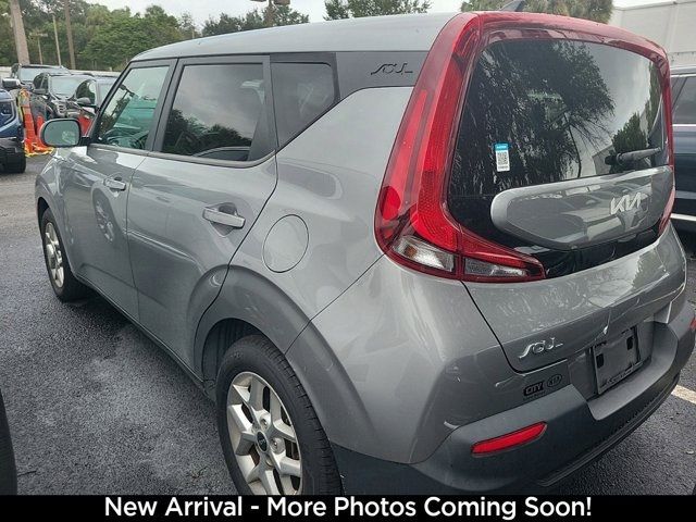 2022 Kia Soul LX