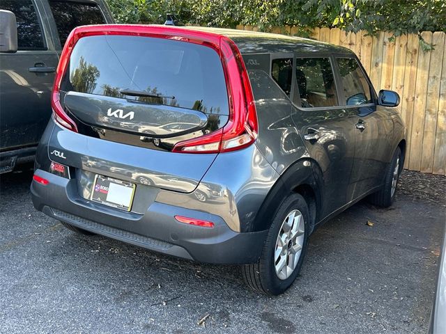 2022 Kia Soul LX