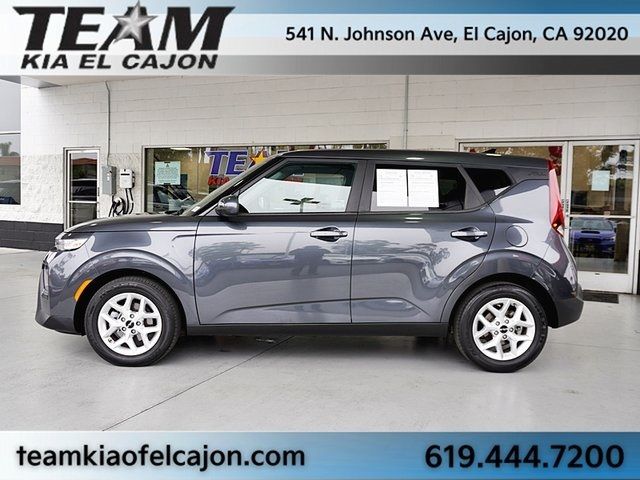 2022 Kia Soul LX