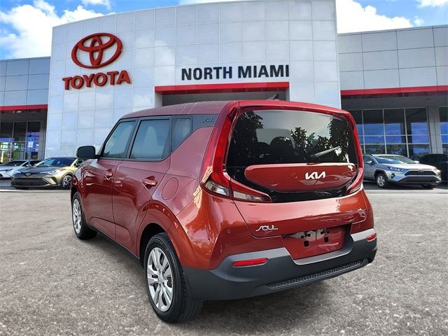 2022 Kia Soul LX