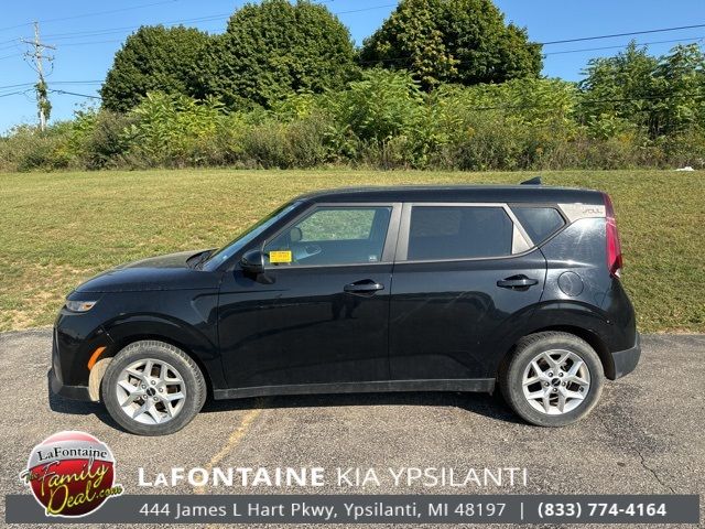 2022 Kia Soul LX