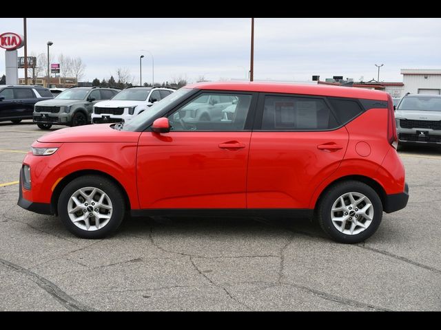 2022 Kia Soul LX