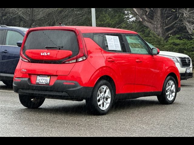 2022 Kia Soul LX