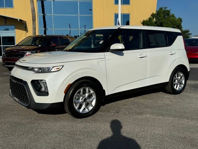 2022 Kia Soul LX