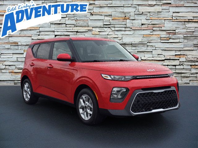 2022 Kia Soul LX