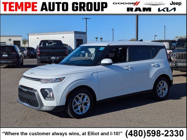 2022 Kia Soul LX