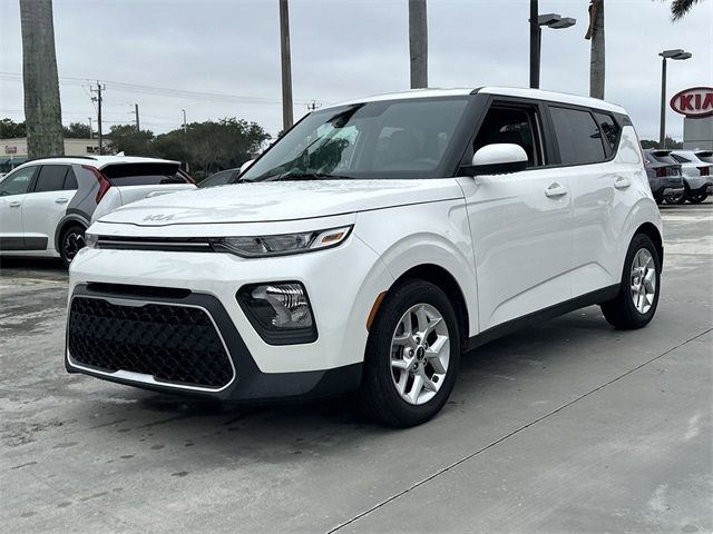 2022 Kia Soul LX