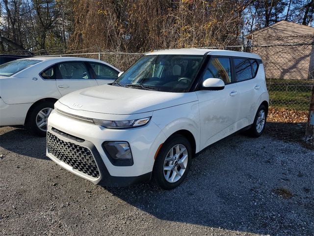 2022 Kia Soul LX