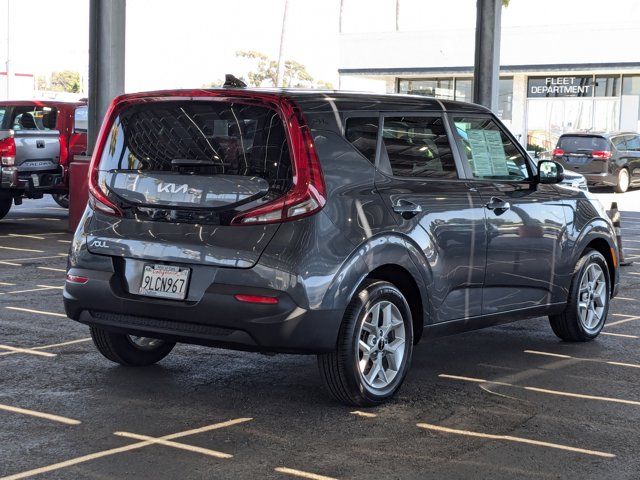 2022 Kia Soul LX