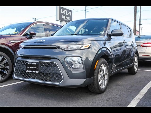 2022 Kia Soul LX