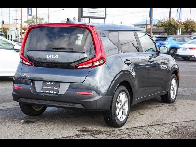 2022 Kia Soul LX