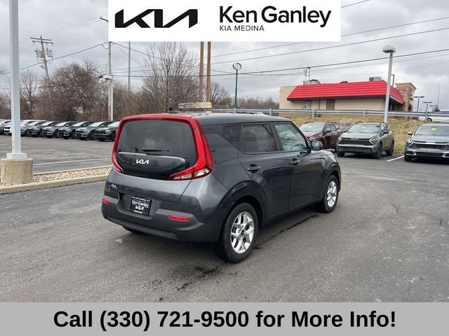 2022 Kia Soul LX