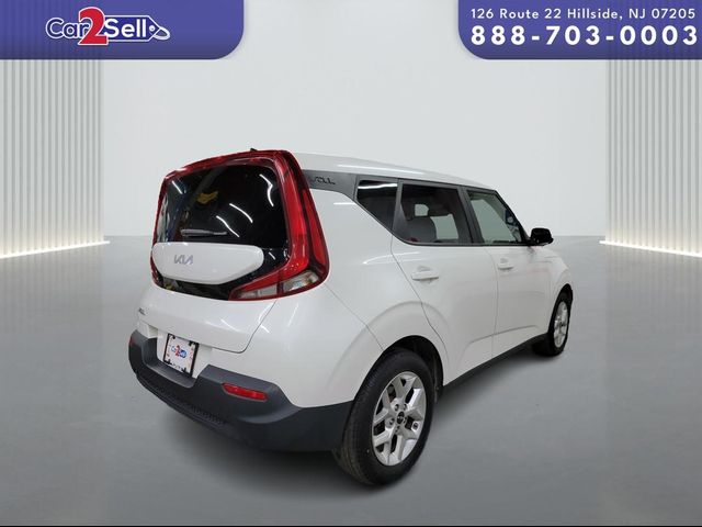 2022 Kia Soul LX