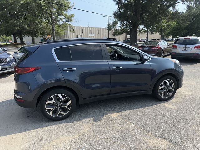 2022 Kia Sportage EX