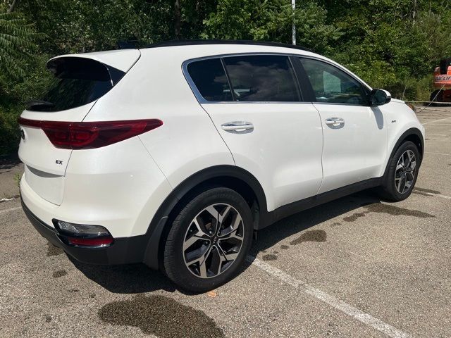 2022 Kia Sportage EX