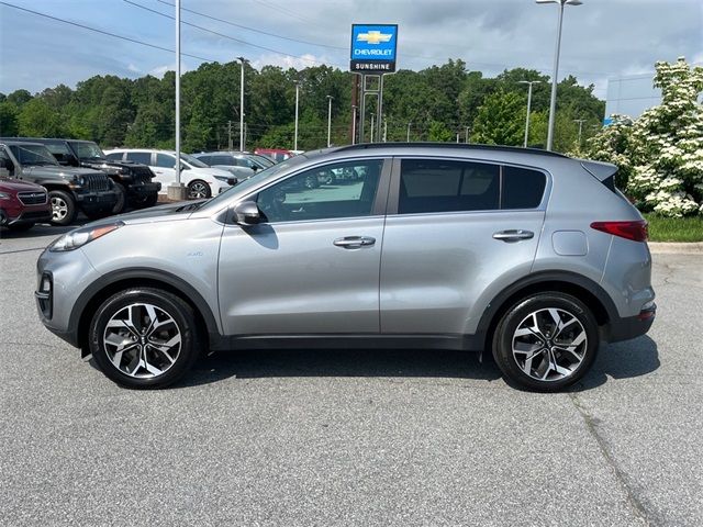 2022 Kia Sportage EX