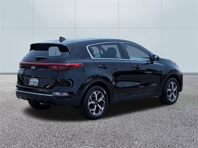 2022 Kia Sportage LX