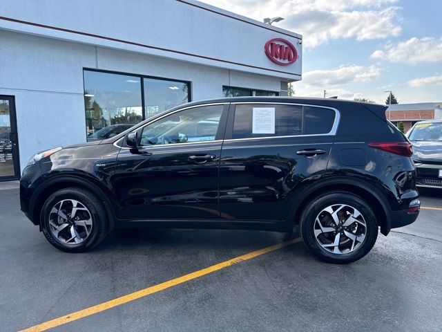 2022 Kia Sportage LX