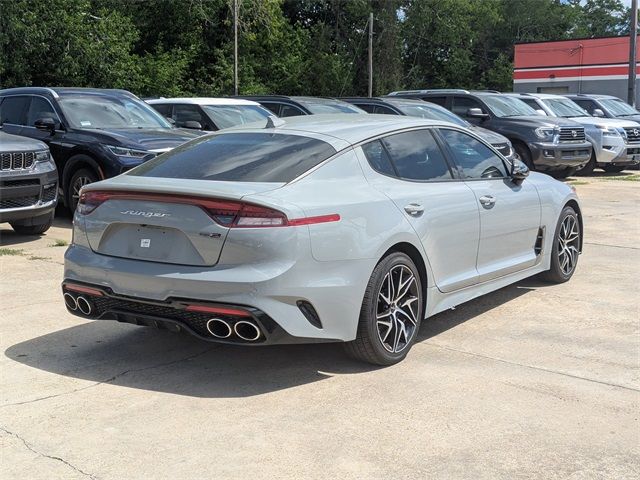 2022 Kia Stinger GT-Line