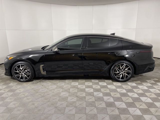 2022 Kia Stinger GT-Line