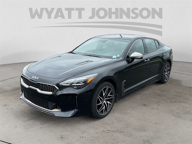 2022 Kia Stinger GT-Line