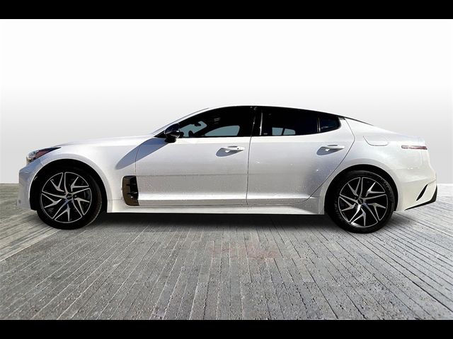 2022 Kia Stinger GT-Line