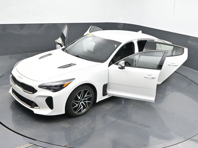 2022 Kia Stinger GT-Line