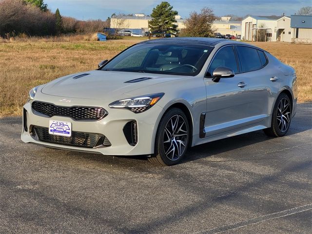 2022 Kia Stinger GT-Line