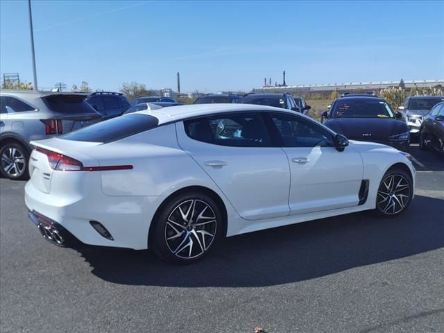 2022 Kia Stinger GT-Line