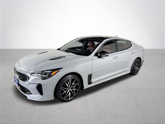 2022 Kia Stinger GT-Line