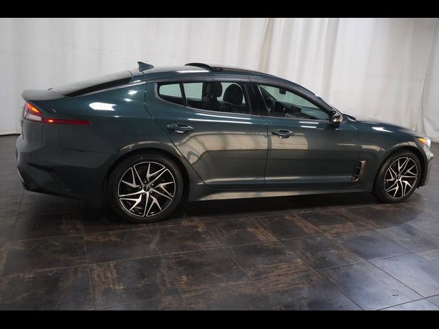 2022 Kia Stinger GT-Line