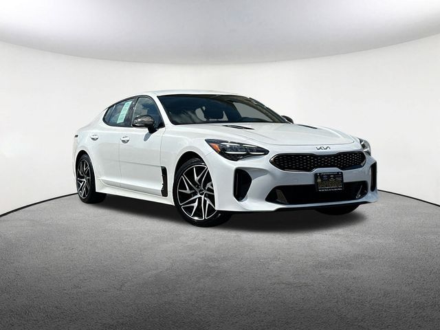 2022 Kia Stinger GT-Line