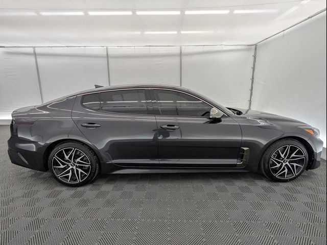 2022 Kia Stinger GT-Line