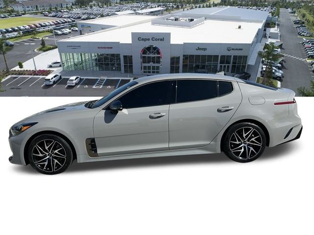 2022 Kia Stinger GT-Line