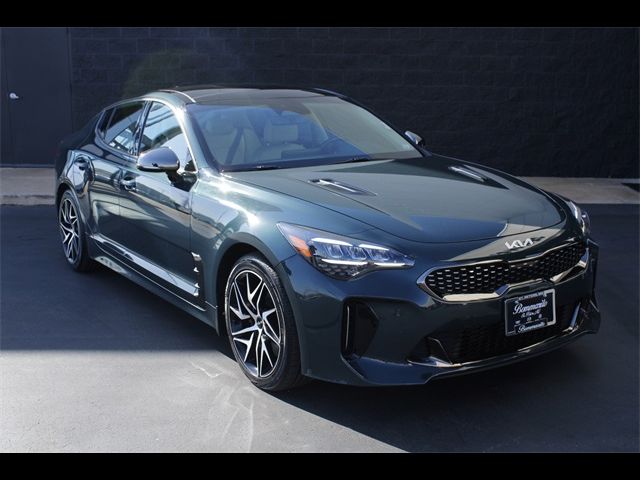 2022 Kia Stinger GT-Line