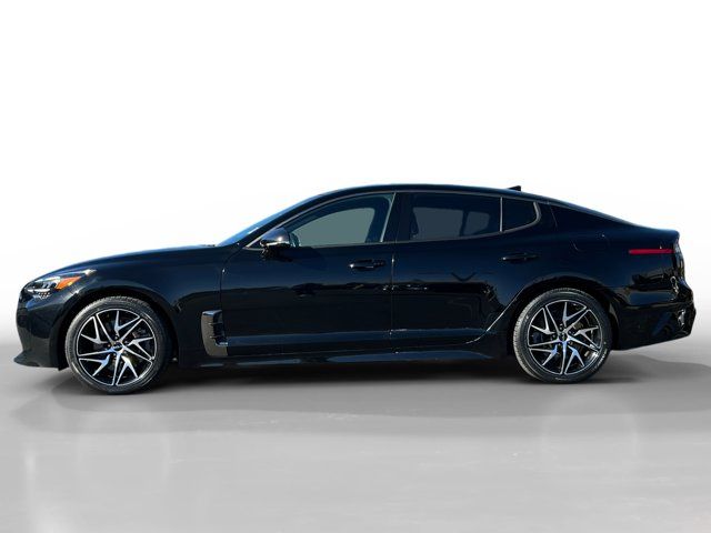 2022 Kia Stinger GT-Line