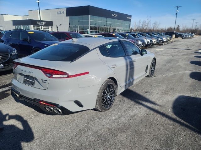 2022 Kia Stinger GT-Line