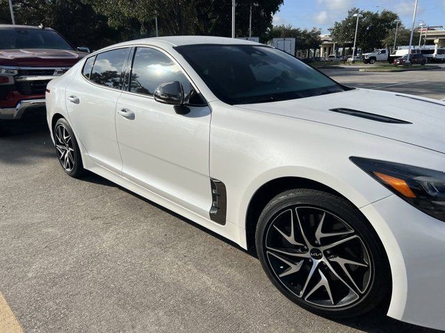 2022 Kia Stinger GT-Line