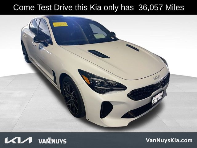 2022 Kia Stinger GT-Line