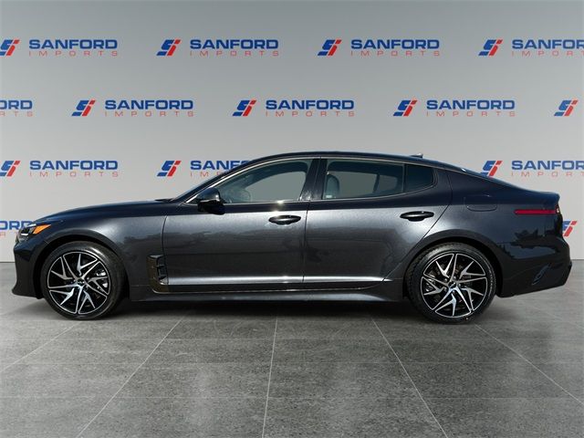 2022 Kia Stinger GT-Line