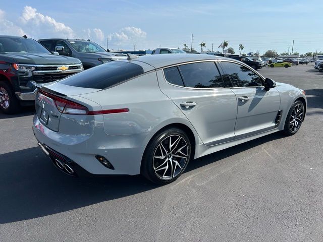 2022 Kia Stinger GT-Line