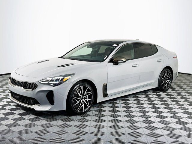 2022 Kia Stinger GT-Line