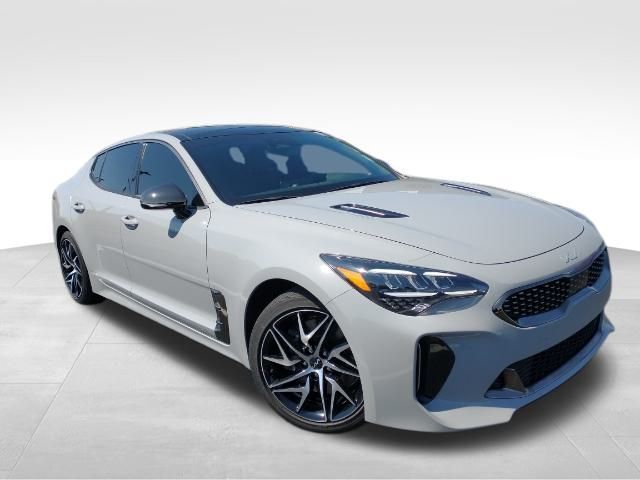 2022 Kia Stinger GT-Line