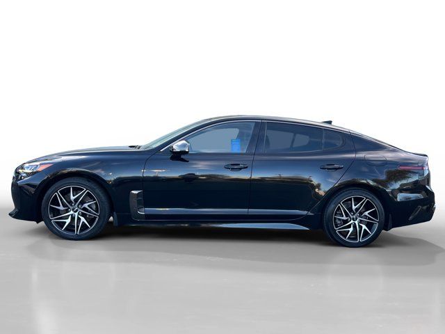 2022 Kia Stinger GT-Line