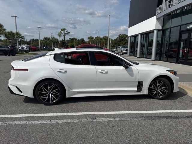 2022 Kia Stinger GT-Line