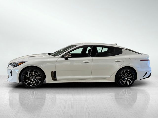 2022 Kia Stinger GT-Line